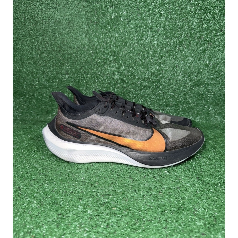 Nike Zoom Gravity Womens Size 9.5 Black Bronze Running Shoes Athletic Sneakers